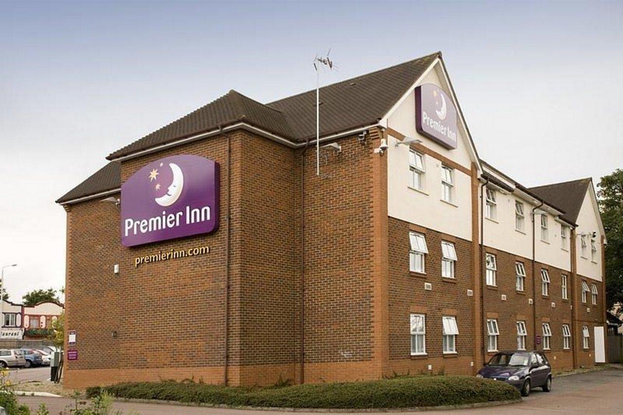 Premier Inn London Ilford Buitenkant foto